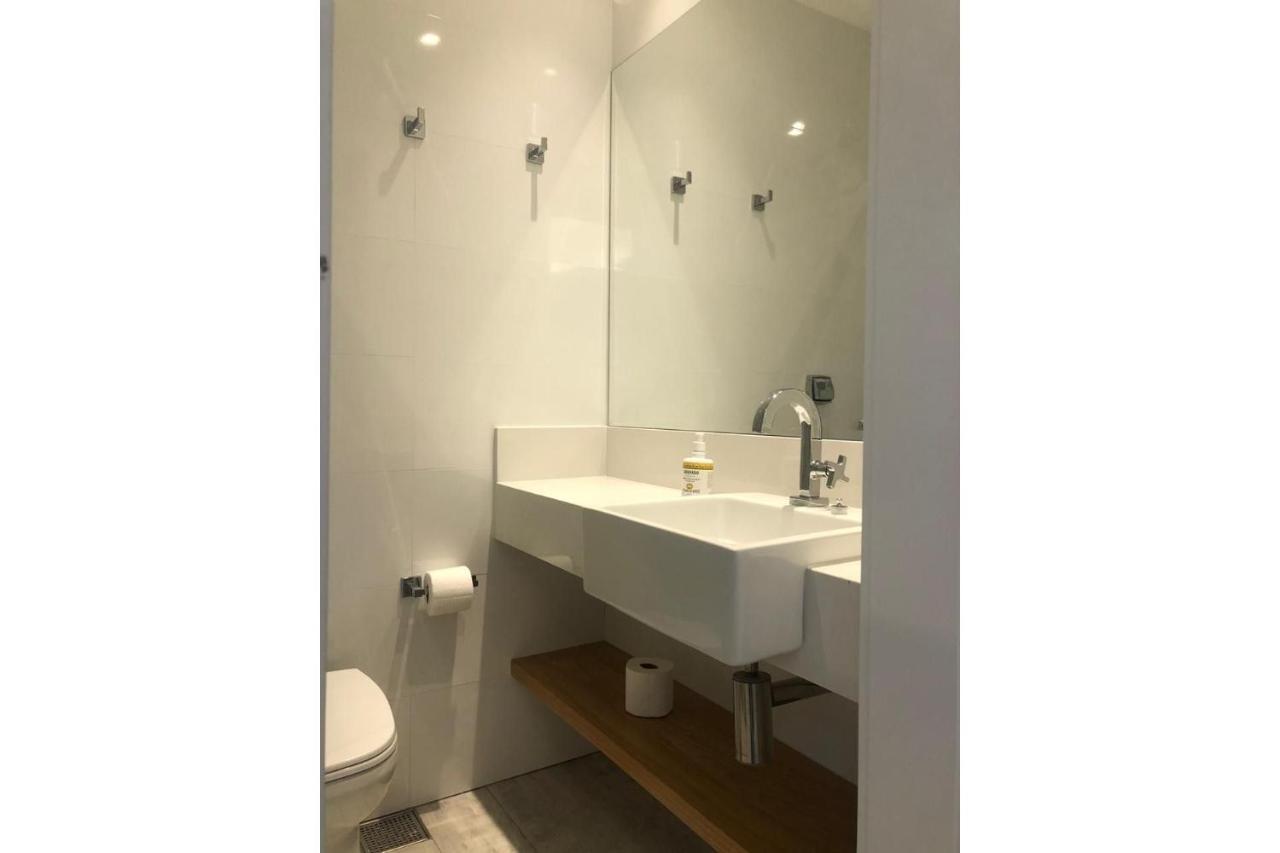Novissimo 2 Quartos Na Quadra Da * Rio de Janeiro